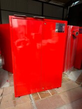 V-Zubber Шкаф пенного пожаротушения ШВП 60 л