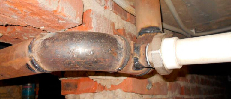 Как соединить полипропиленовую трубу с металлической